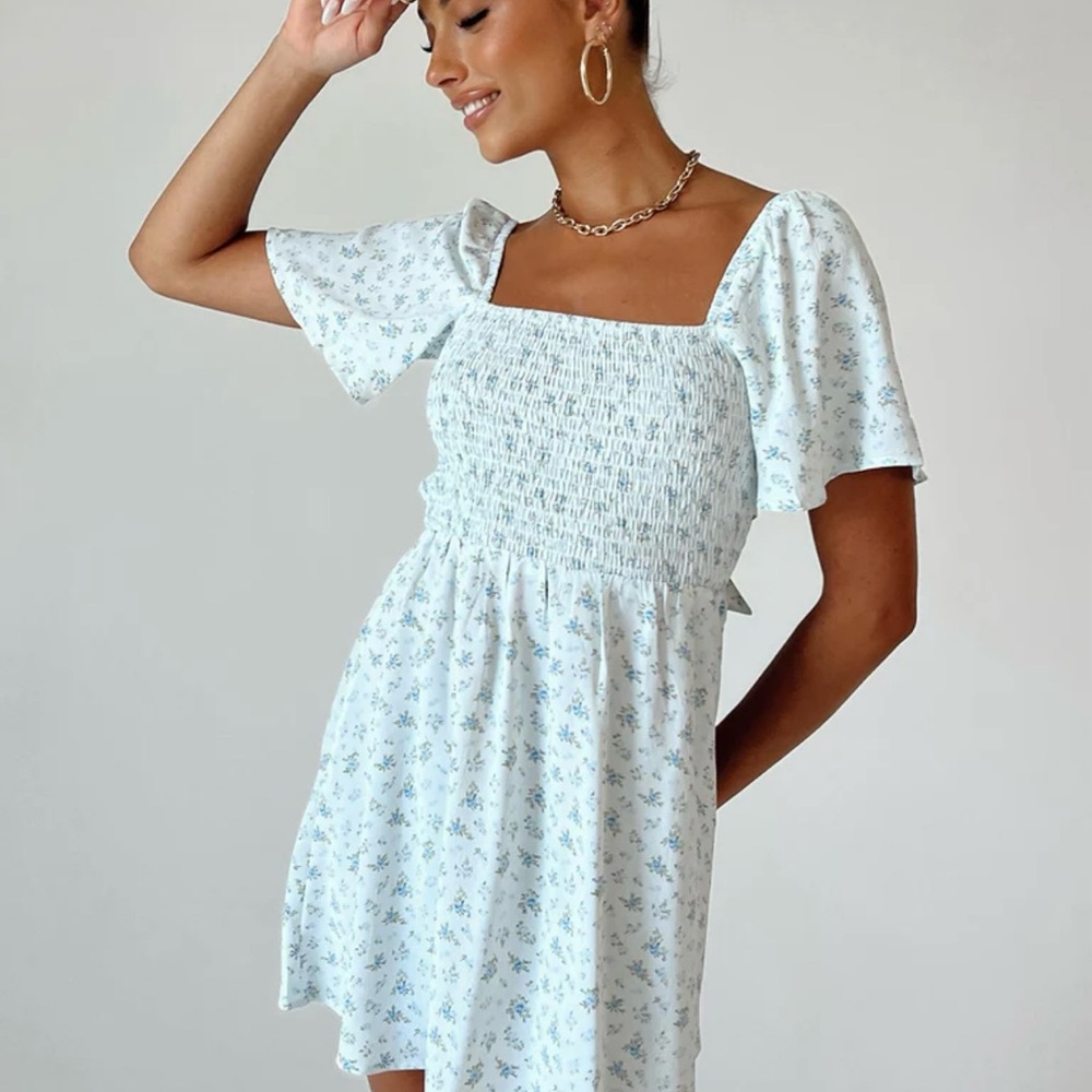 NWT Summer Nights Mini Dress Blue Floral